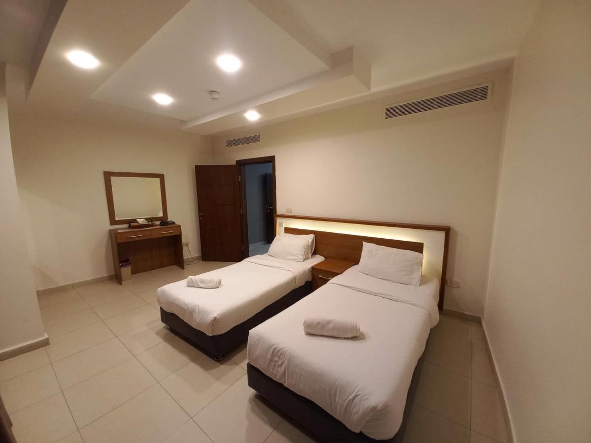 עמאן Lujain Hotel فندق النور واللجين מראה חיצוני תמונה