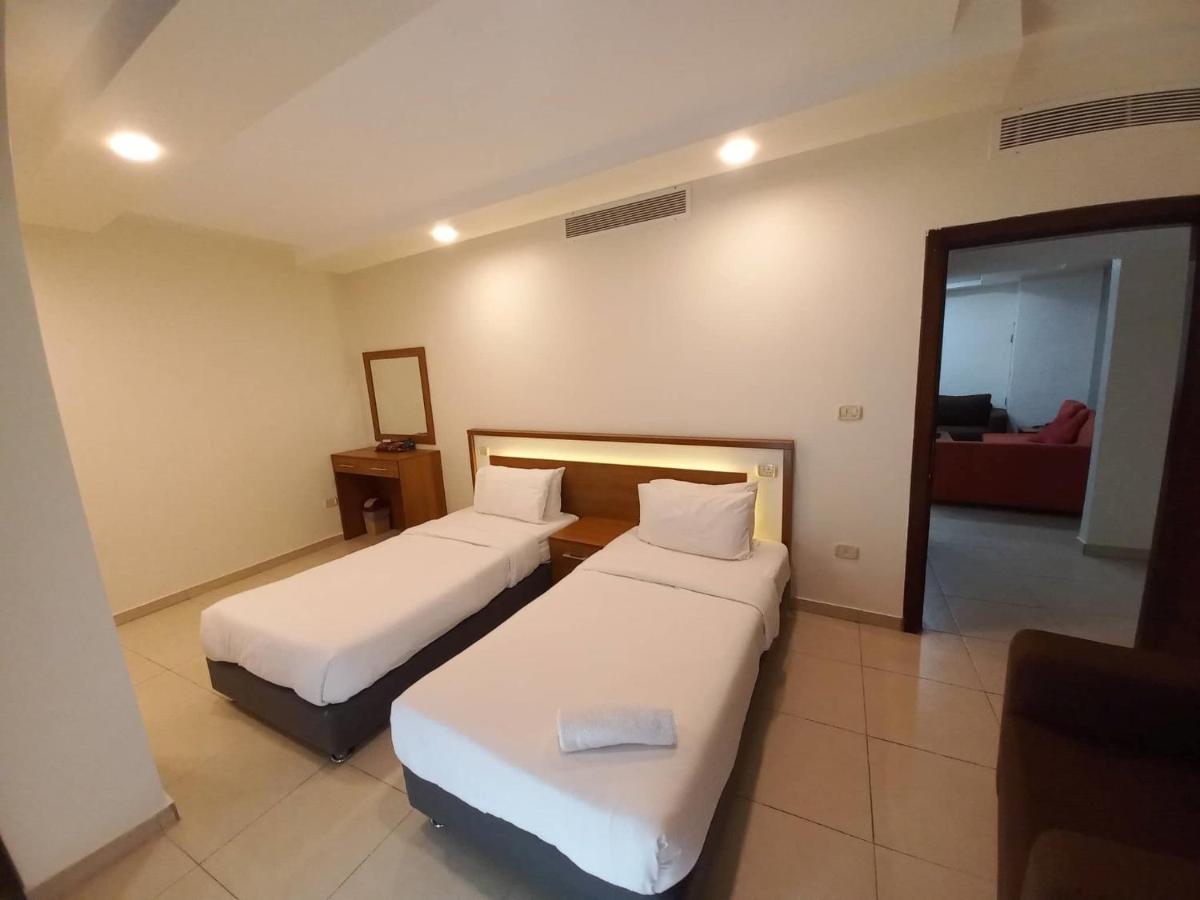 עמאן Lujain Hotel فندق النور واللجين מראה חיצוני תמונה
