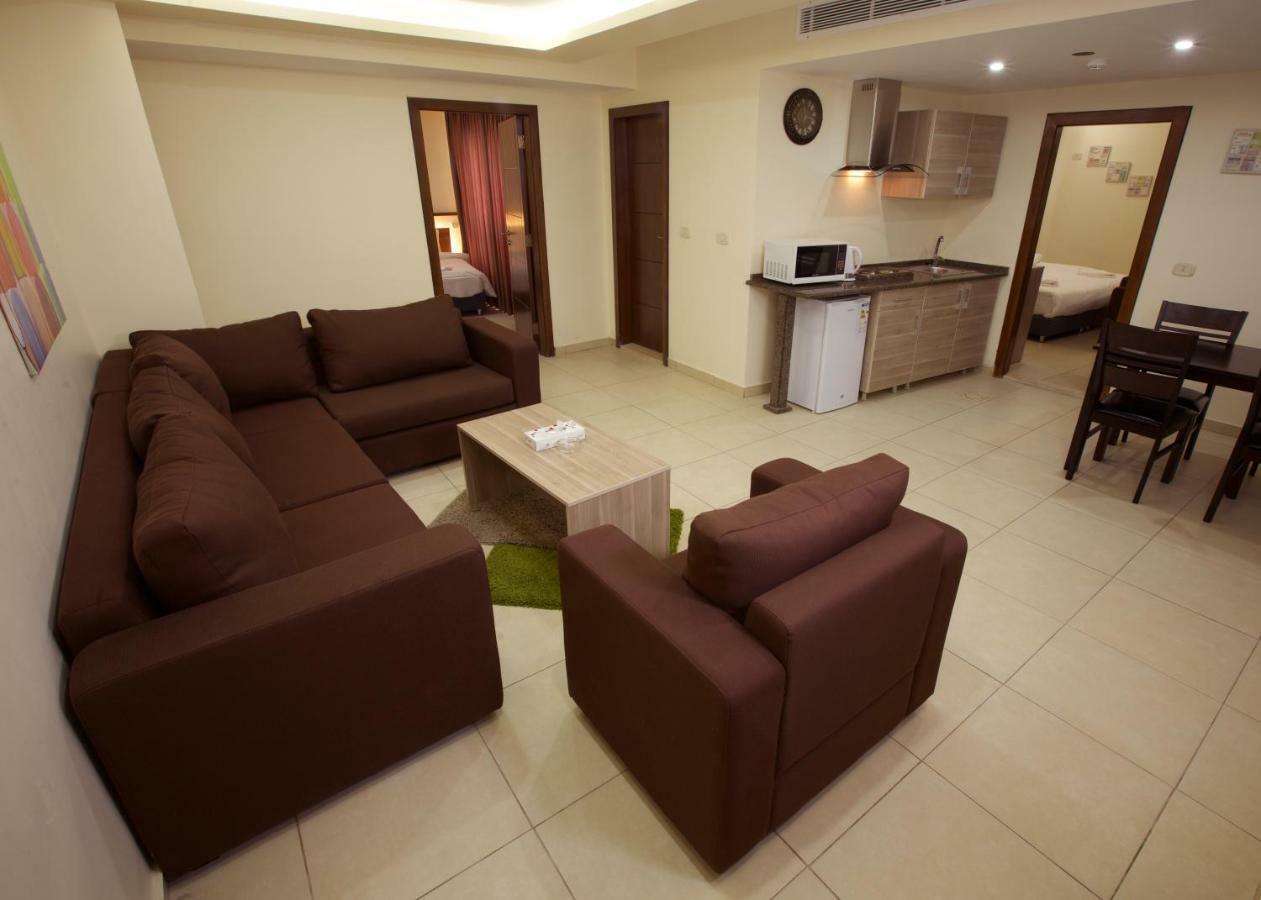 עמאן Lujain Hotel فندق النور واللجين מראה חיצוני תמונה