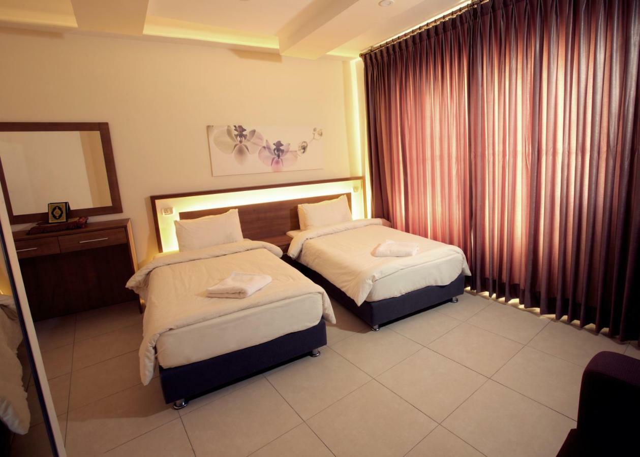 עמאן Lujain Hotel فندق النور واللجين מראה חיצוני תמונה